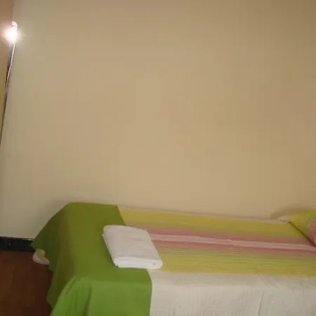 Апартаменты Turistic Castell *